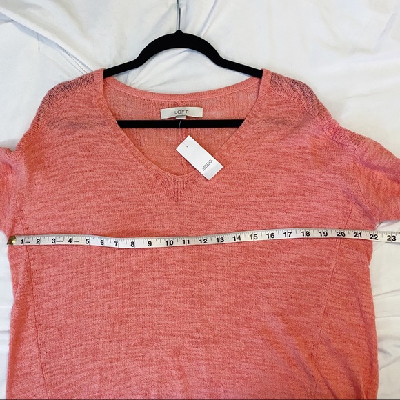 LOFT Oversized Knit Sweater Pink Split Back V-Neck Slouchy Lightweight Small - Picture 4 of 5